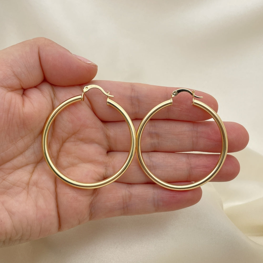 Oro Laminado Large Hoop, Gold Filled Style Polished, Golden Finish
