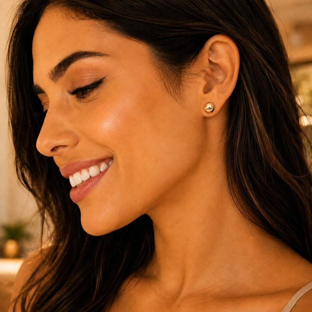 Oro Laminado Stud Earring, Gold Filled Style Ball Design, Polished, Golden Finish