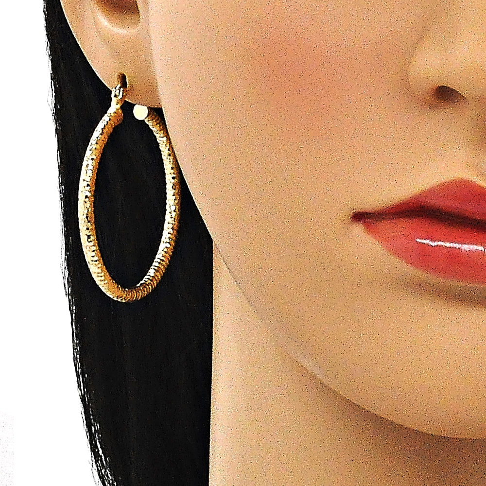 Oro Laminado Medium Hoop, Gold Filled Style Hollow Design, Diamond Cutting Finish, Golden Finish