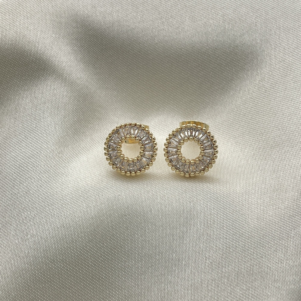 Oro Laminado Stud Earring, Gold Filled Style Baguette Design, with White Cubic Zirconia, Polished, Golden Finish