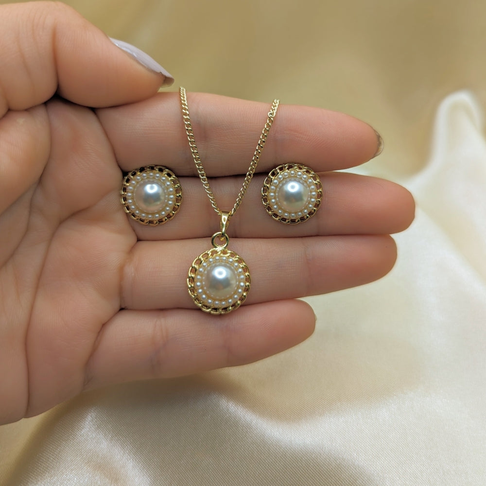 Oro Laminado Earring and Pendant Adult Set, Gold Filled Style with Ivory Pearl, Polished, Golden Finish