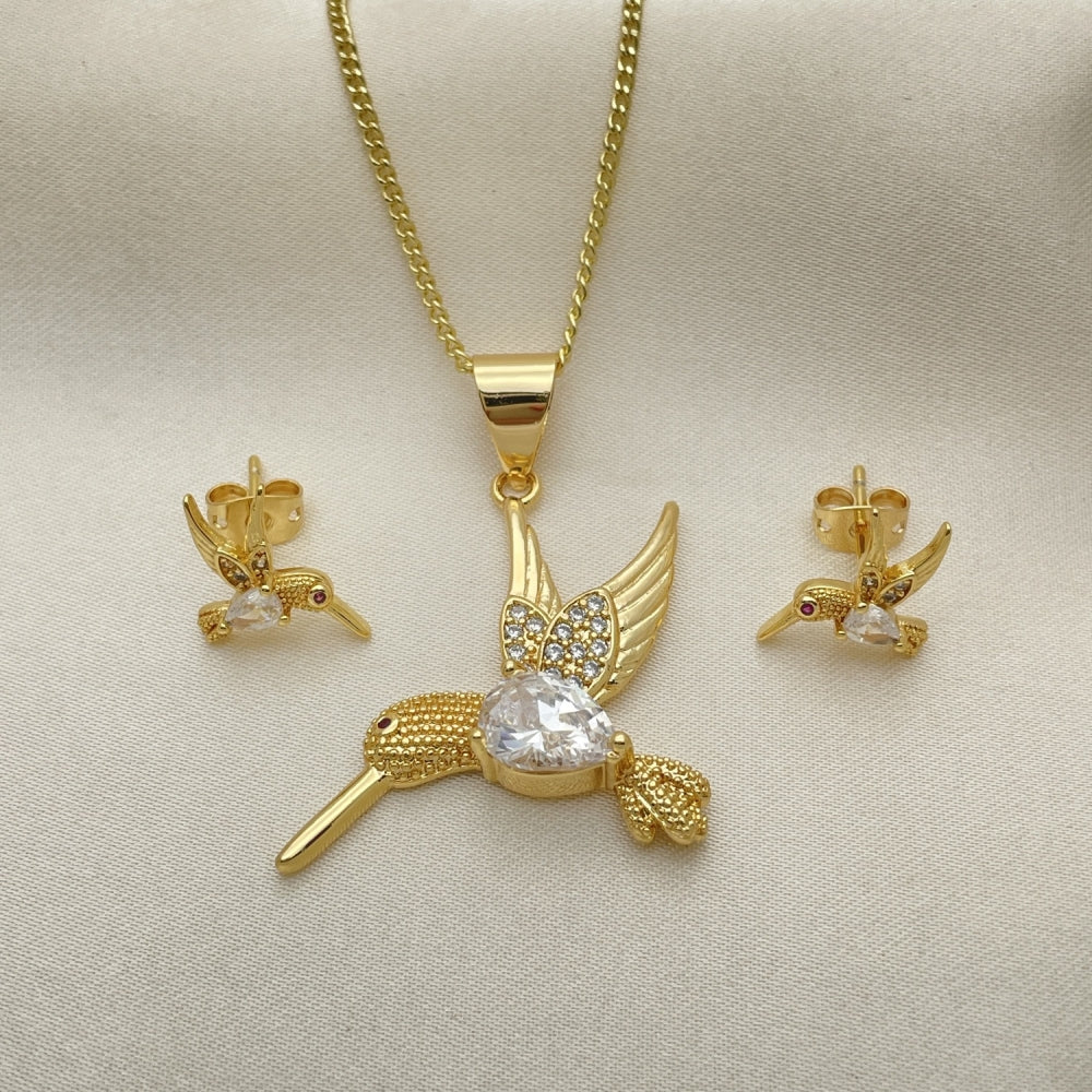 Oro Laminado Earring and Pendant Adult Set, Gold Filled Style Eagle Design, with White Cubic Zirconia and White Micro Pave, Diamond Cutting Finish, Golden Finish