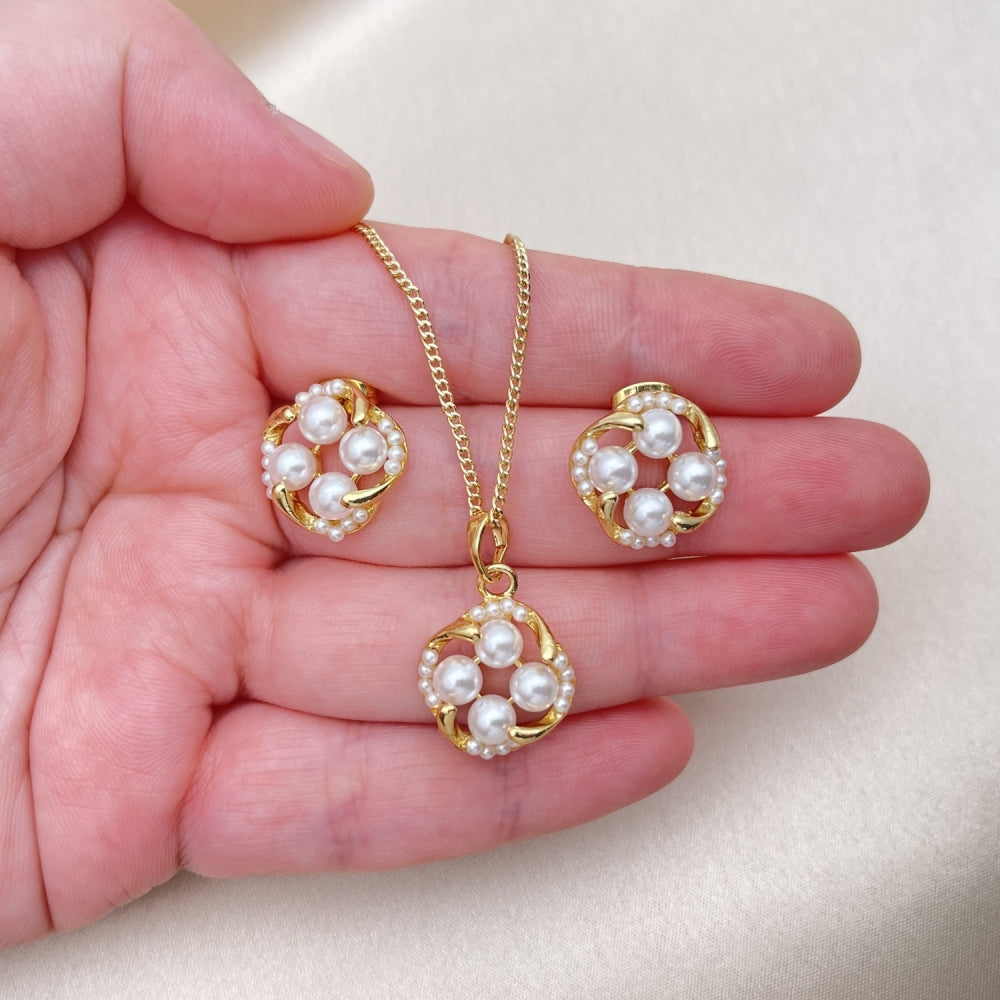 Oro Laminado Earring and Pendant Adult Set, Gold Filled Style with Ivory Pearl, Polished, Golden Finish