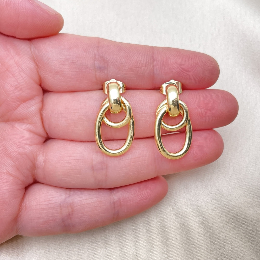 Oro Laminado Stud Earring, Gold Filled Style Polished, Golden Finish