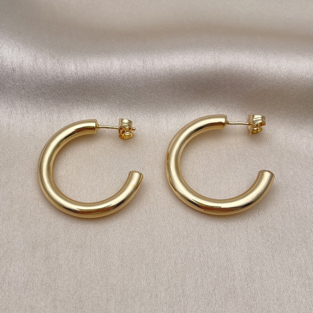 Oro Laminado Medium Hoop, Gold Filled Style Polished, Golden Finish