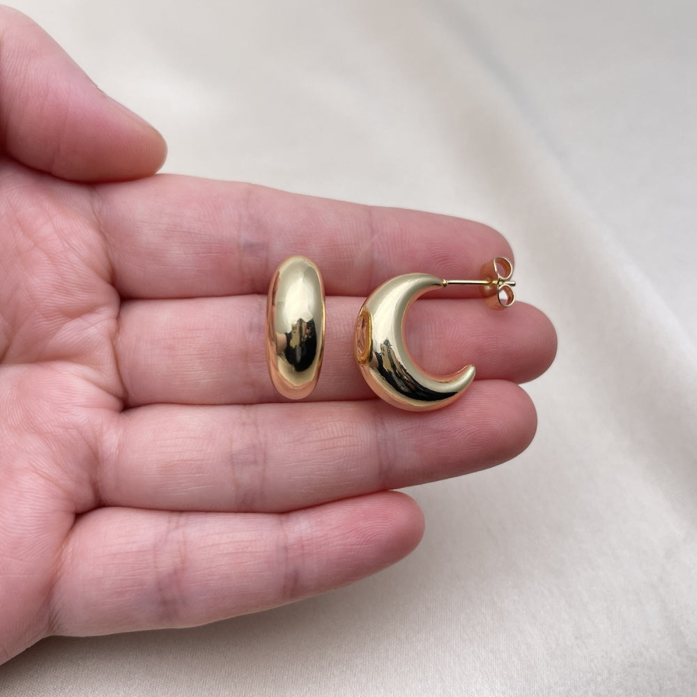 Oro Laminado Small Hoop, Gold Filled Style Hollow Design, Polished, Golden Finish