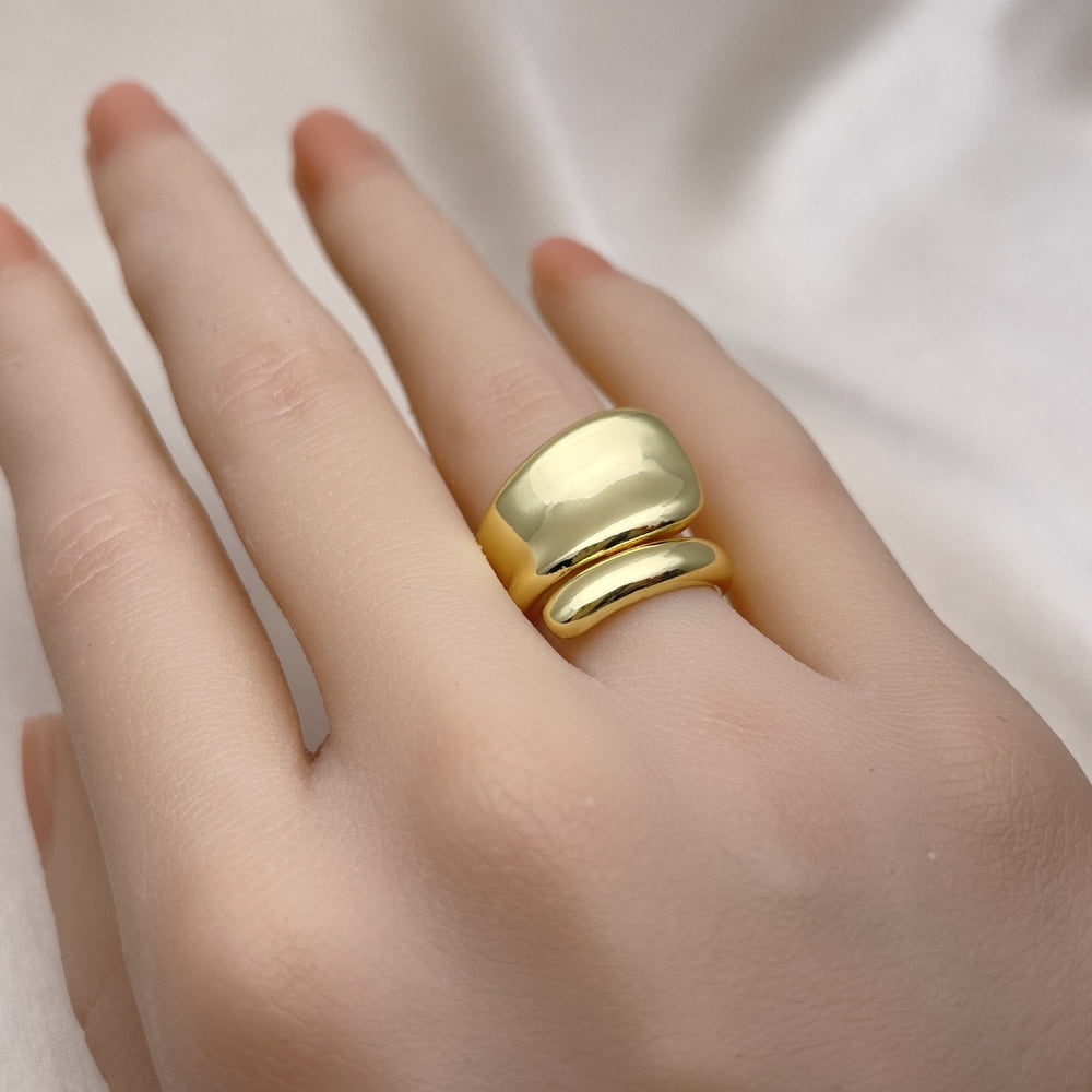 Oro Laminado Elegant Ring, Gold Filled Style Polished, Golden Finish