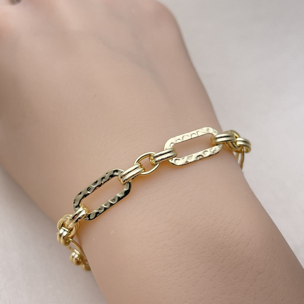 Oro Laminado Fancy Bracelet, Gold Filled Style Paperclip Design, Polished, Golden Finish