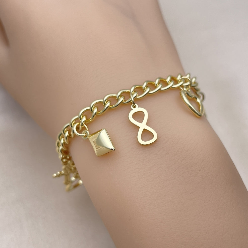 Oro Laminado Charm Bracelet, Gold Filled Style Miami Cuban and Heart Design, Polished, Golden Finish
