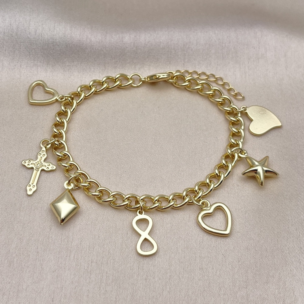 Oro Laminado Charm Bracelet, Gold Filled Style Miami Cuban and Heart Design, Polished, Golden Finish