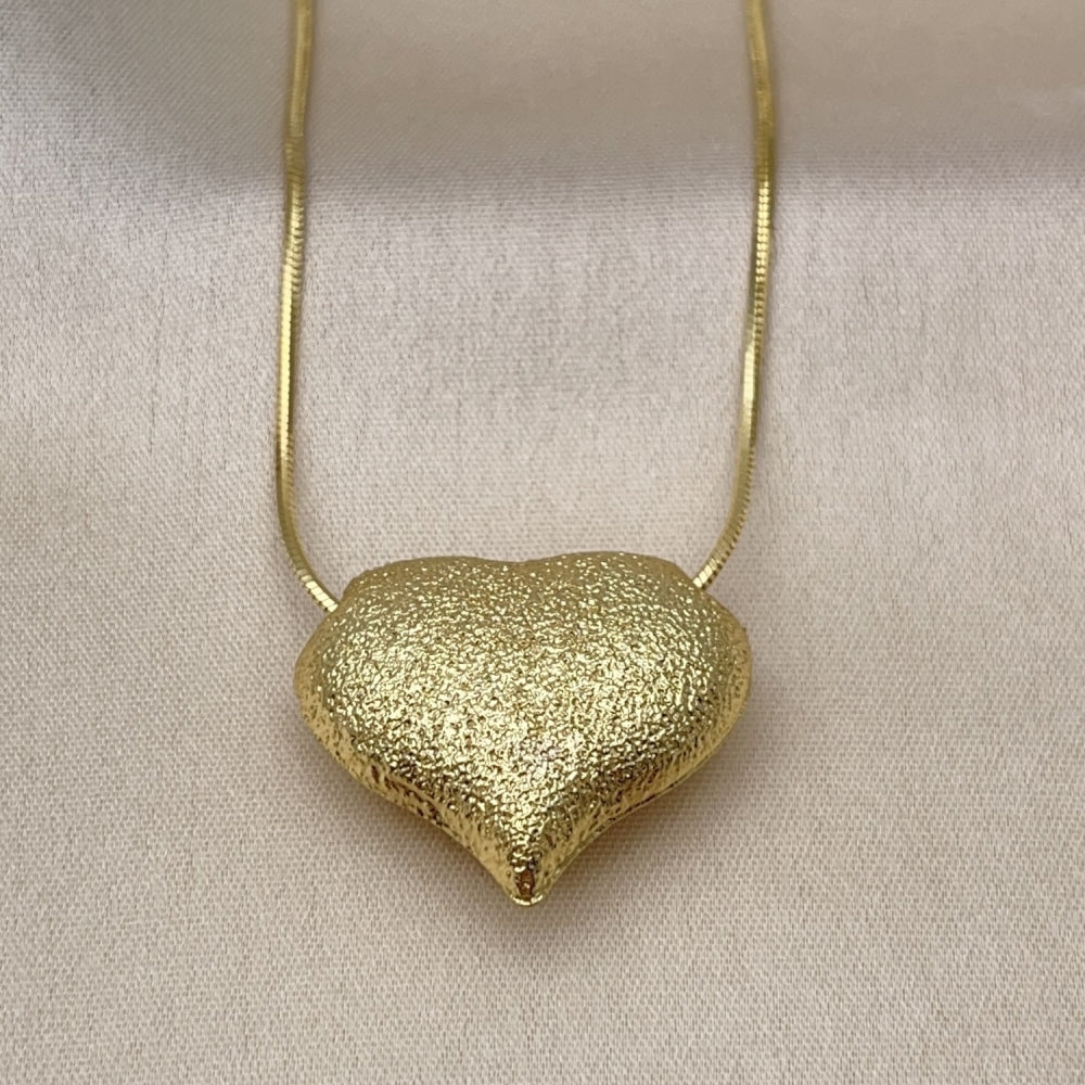 Oro Laminado Pendant Necklace, Gold Filled Style Heart and Hollow Design, Matte Finish, Golden Finish
