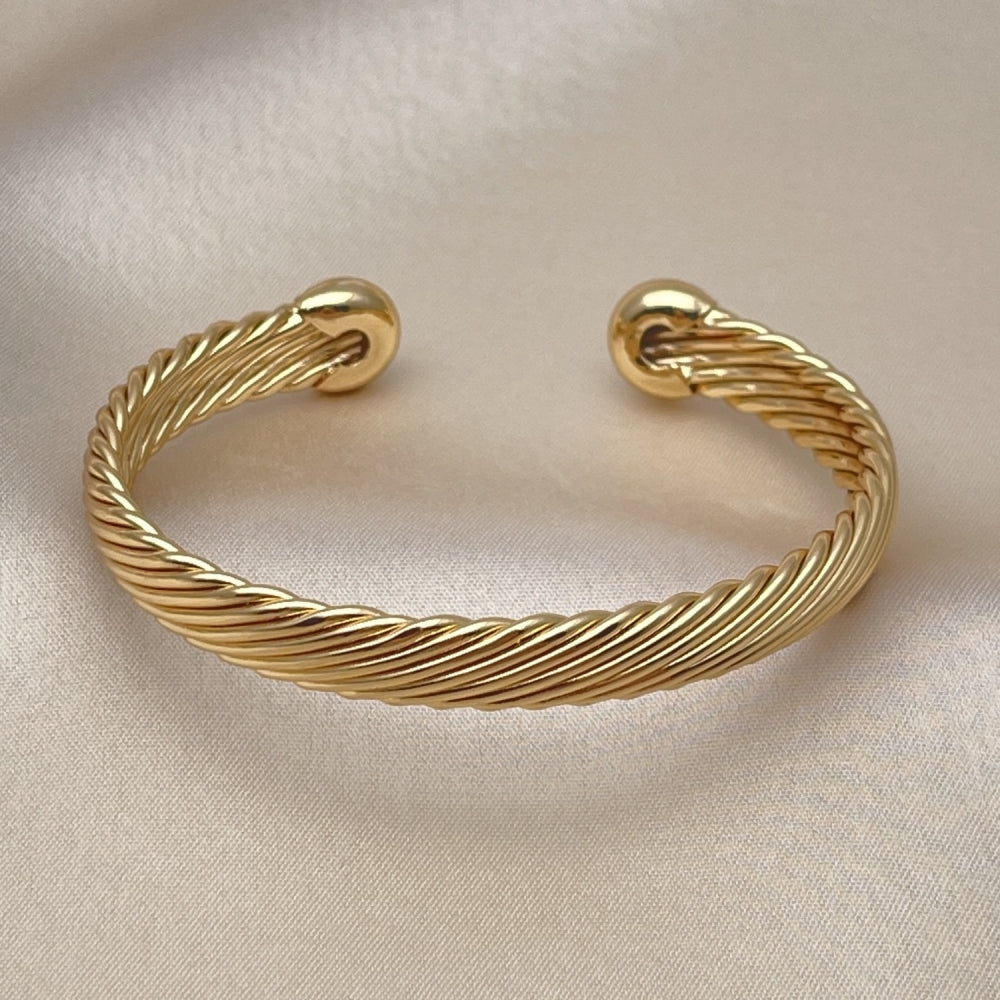Oro Laminado Individual Bangle, Gold Filled Style Twist Design, Polished, Golden Finish