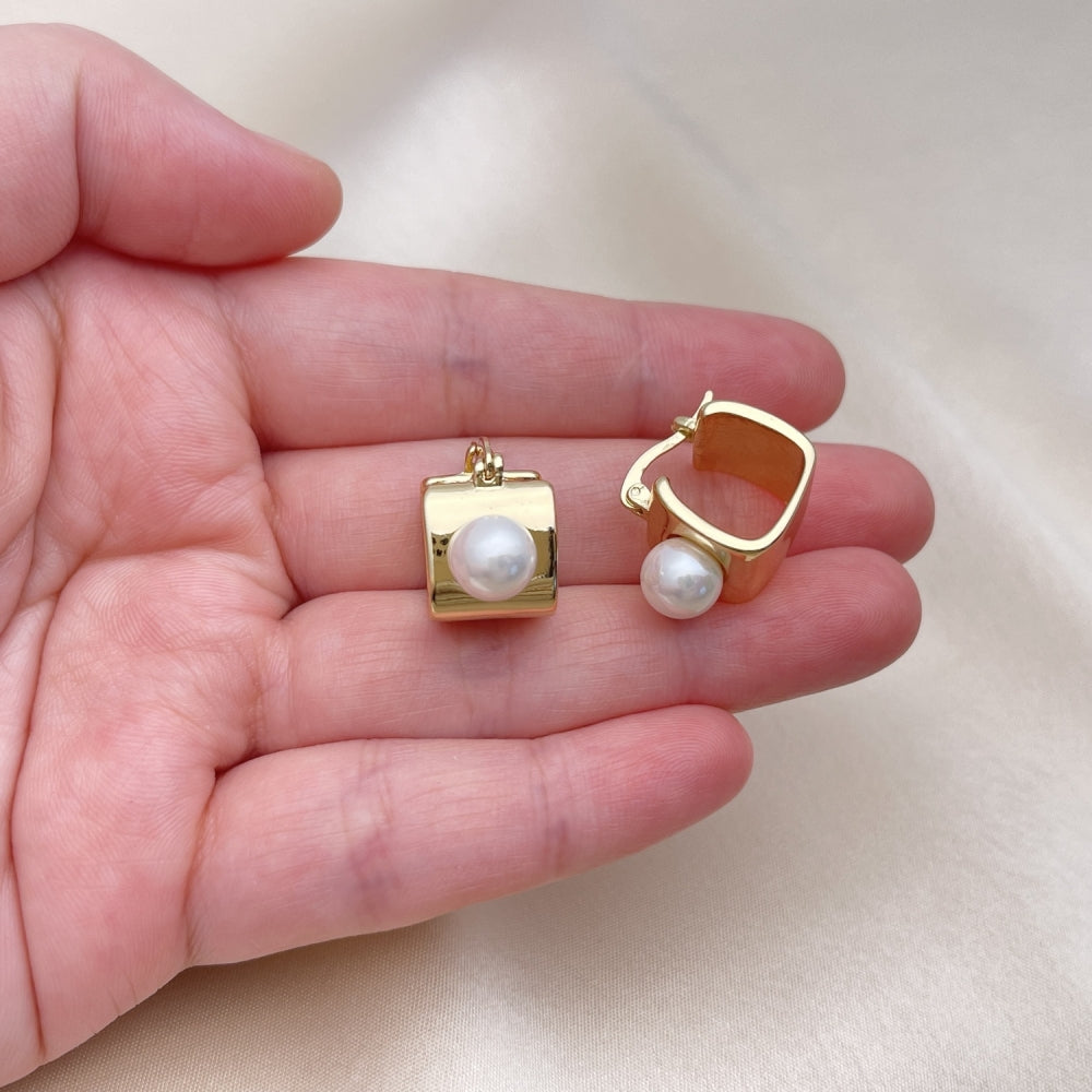 Oro Laminado Small Hoop, Gold Filled Style Ball Design, with Ivory Pearl, Polished, Golden Finish