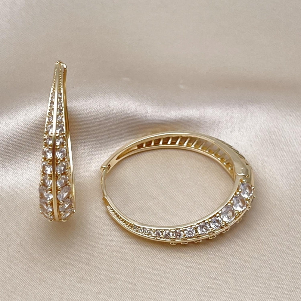 Oro Laminado Huggie Hoop, Gold Filled Style with White Crystal, Polished, Golden Finish