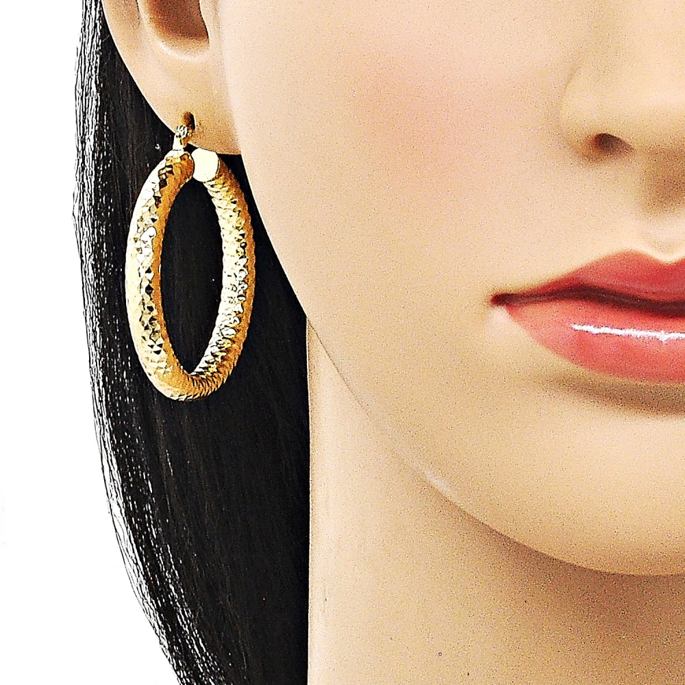 Oro Laminado Medium Hoop, Gold Filled Style Hollow Design, Diamond Cutting Finish, Golden Finish