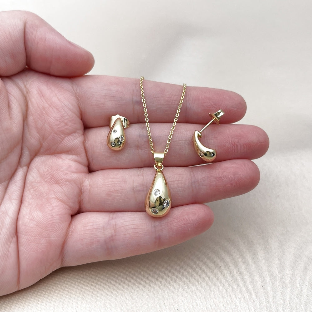 Oro Laminado Earring and Pendant Adult Set, Gold Filled Style Teardrop Design, with White Cubic Zirconia, Polished, Golden Finish