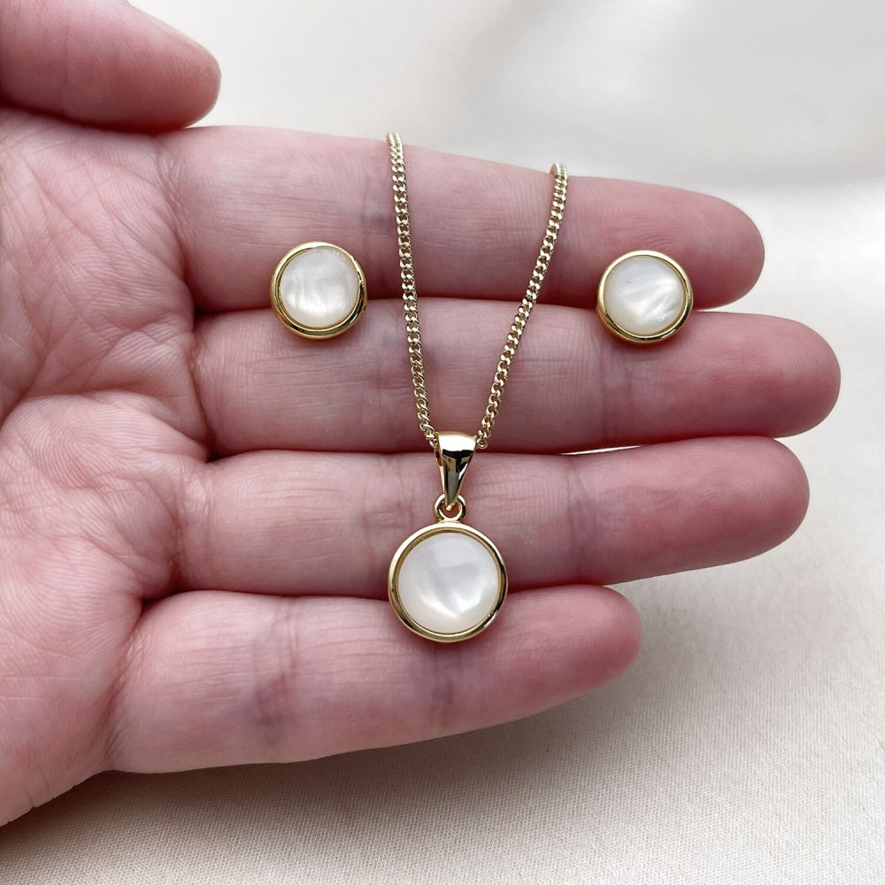 Oro Laminado Earring and Pendant Adult Set, Gold Filled Style with Ivory Opal, Polished, Golden Finish