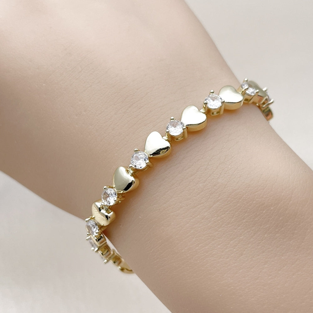 Oro Laminado Tennis Bracelet, Gold Filled Style Heart Design, with White Cubic Zirconia, Polished, Golden Finish