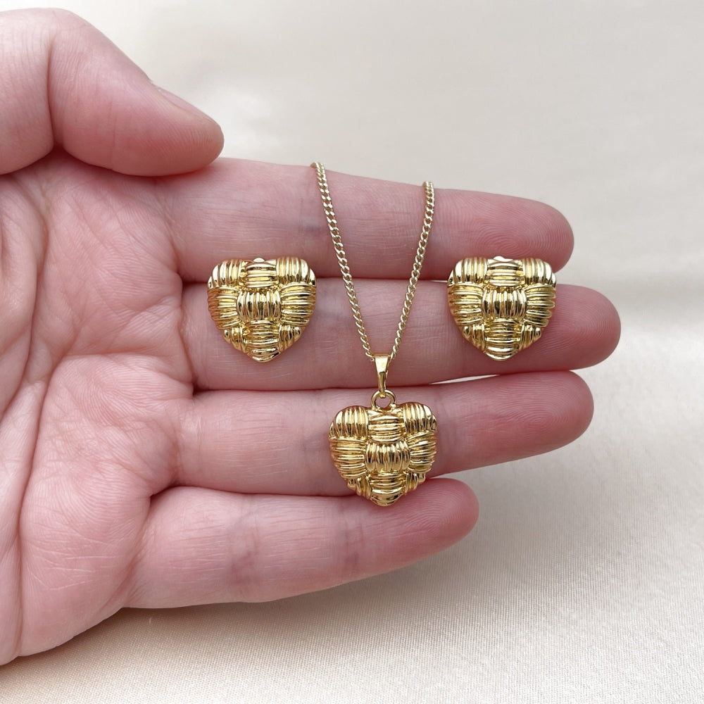 Oro Laminado Earring and Pendant Adult Set, Gold Filled Style Heart Design, Polished, Golden Finish