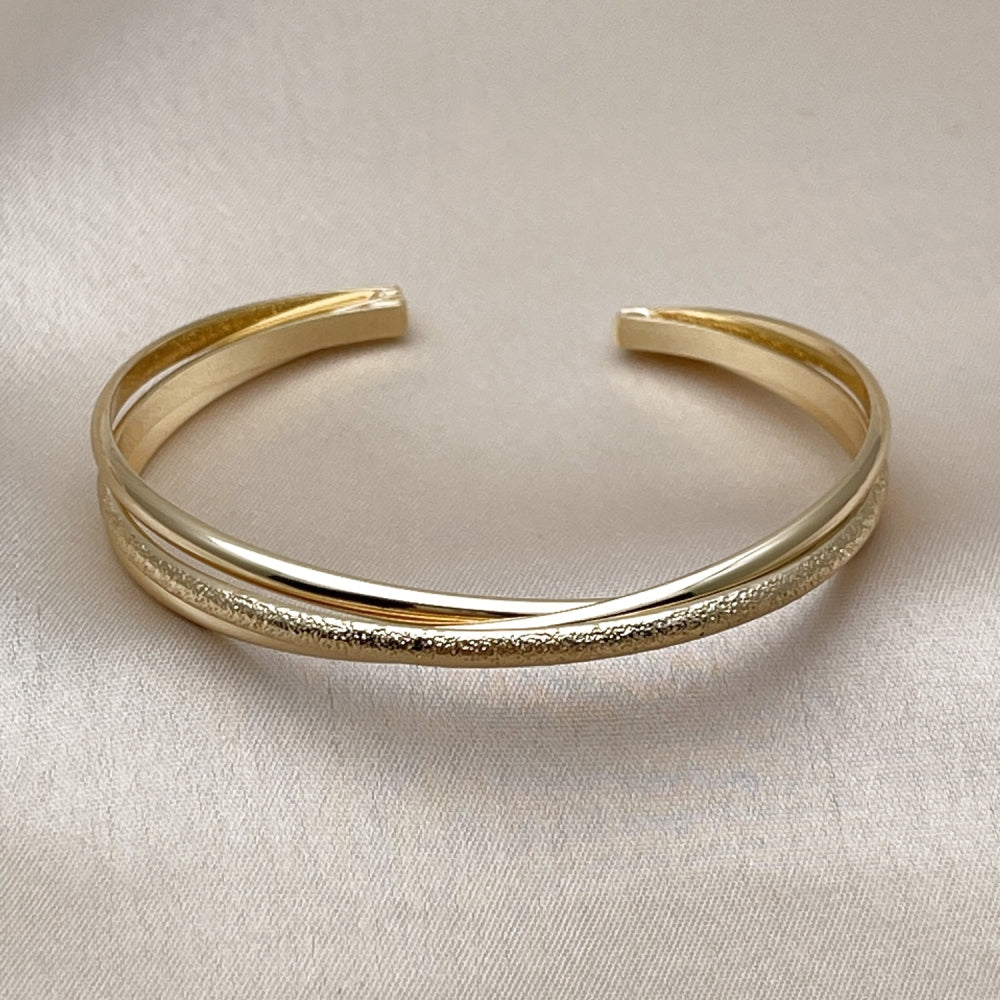 Oro Laminado Individual Bangle, Gold Filled Style Twist Design, Matte Finish, Golden Finish