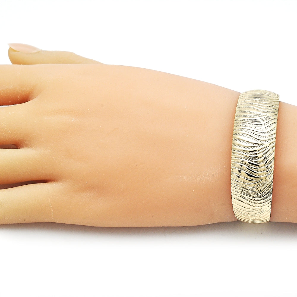 Oro Laminado Individual Bangle, Gold Filled Style Polished, Golden Finish