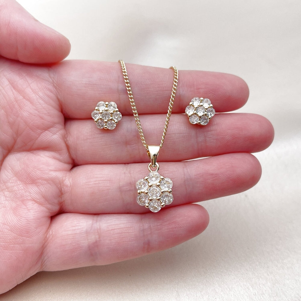 Oro Laminado Earring and Pendant Adult Set, Gold Filled Style Cluster Design, with White Cubic Zirconia, Polished, Golden Finish