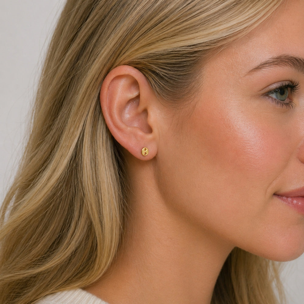 Oro Laminado Stud Earring, Gold Filled Style Puff Mariner Design, Polished, Golden Finish
