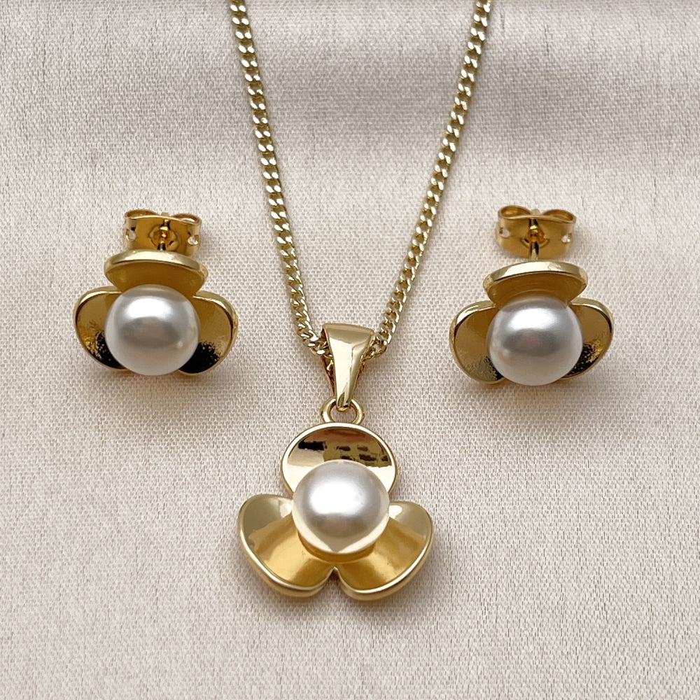 Oro Laminado Earring and Pendant Adult Set, Gold Filled Style Flower Design, with Ivory Pearl, Polished, Golden Finish