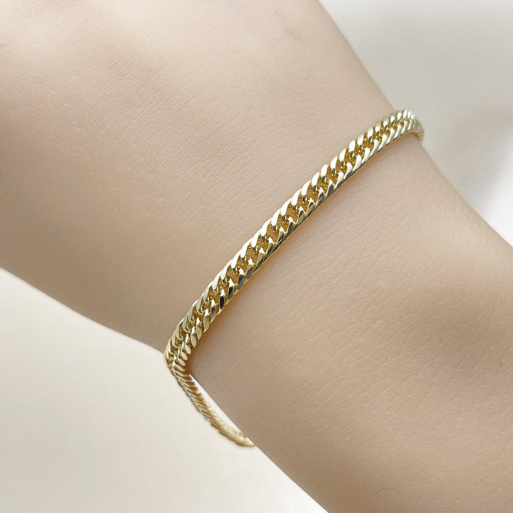 Oro Laminado Basic Bracelet, Gold Filled Style Polished, Golden Finish