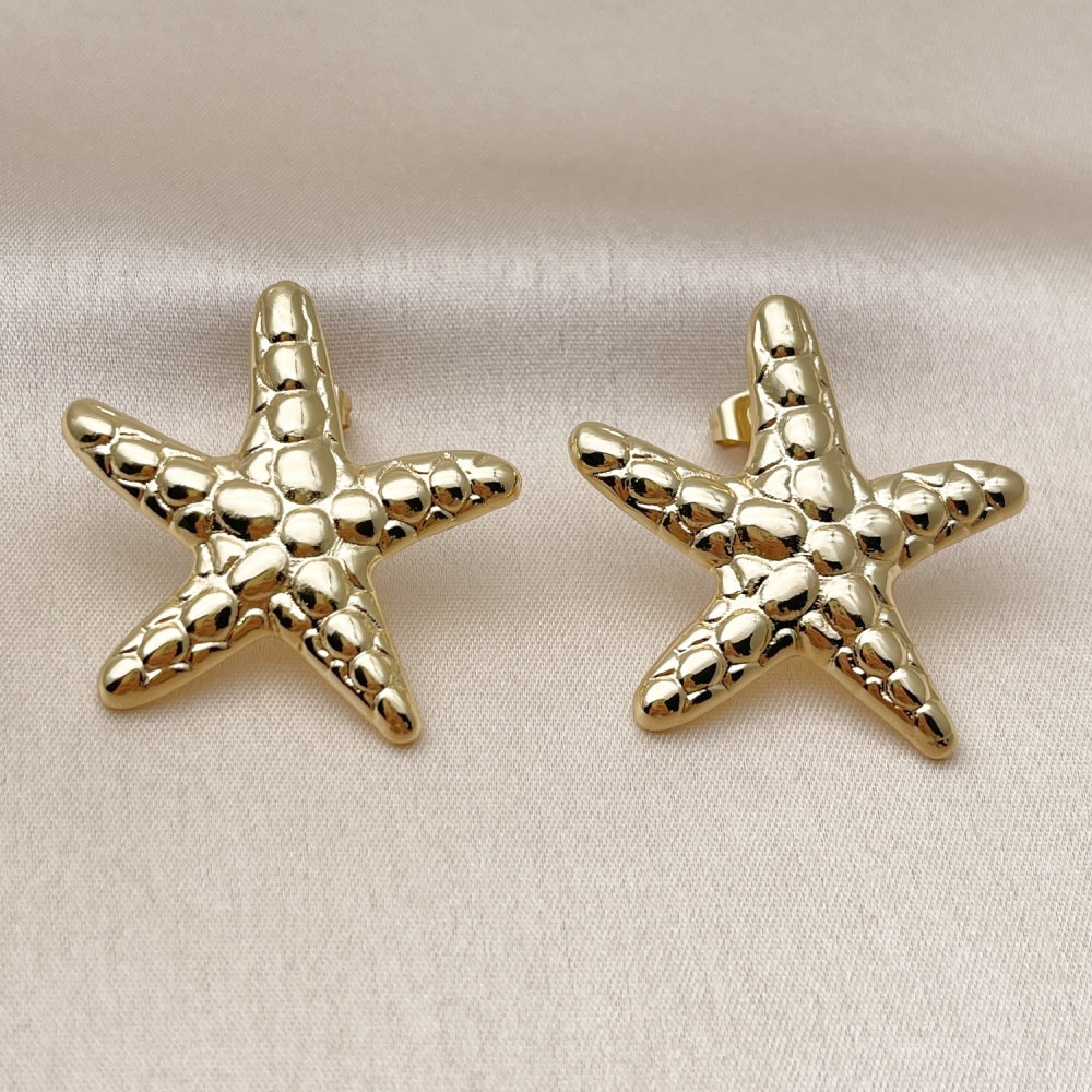 Oro Laminado Stud Earring, Gold Filled Style Star Design, Polished, Golden Finish