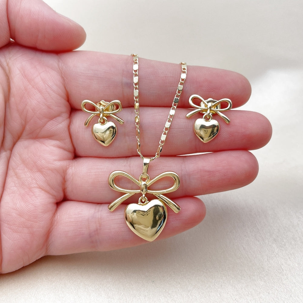 Oro Laminado Earring and Pendant Adult Set, Gold Filled Style Heart and Bow Design, Polished, Golden Finish