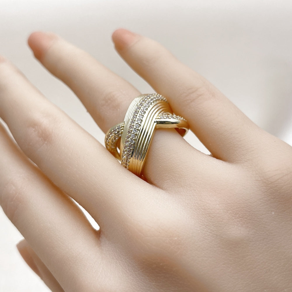 Oro Laminado Multi Stone Ring, Gold Filled Style Twist Design, with White Cubic Zirconia and White Micro Pave, Diamond Cutting Finish, Golden Finish