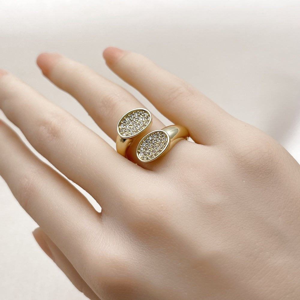 Oro Laminado Multi Stone Ring, Gold Filled Style with White Cubic Zirconia, Polished, Golden Finish