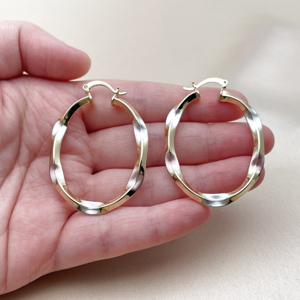 Oro Laminado Medium Hoop, Gold Filled Style Hollow Design, Polished, Tricolor