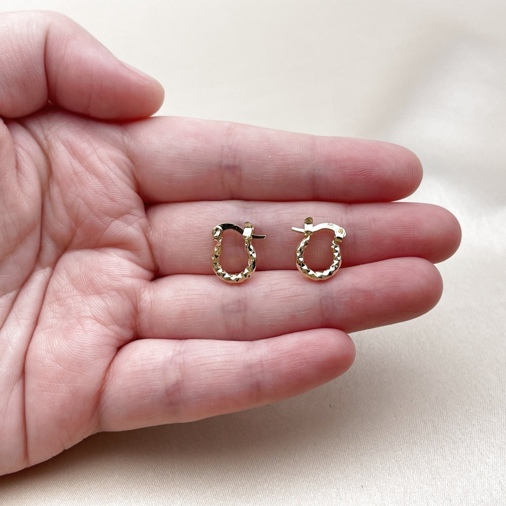 Oro Laminado Small Hoop, Gold Filled Style Diamond Cutting Finish, Golden Finish