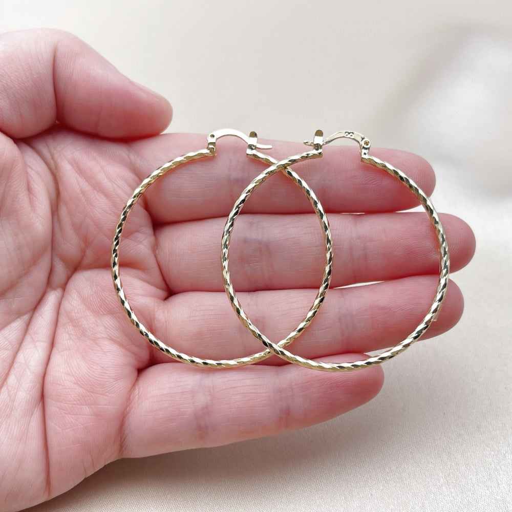 Oro Laminado Extra Large Hoop, Gold Filled Style Diamond Cutting Finish, Golden Finish