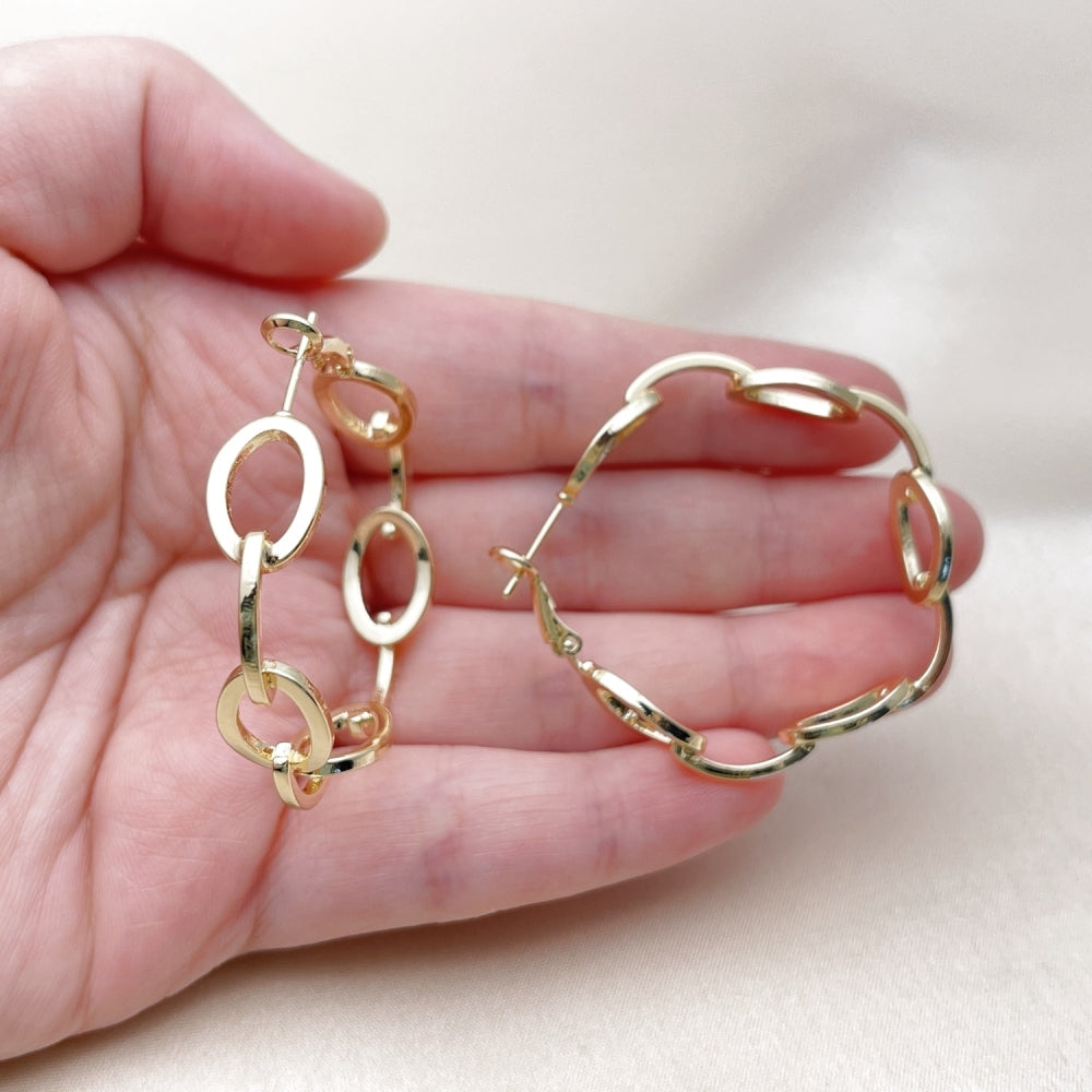 Oro Laminado Medium Hoop, Gold Filled Style Polished, Golden Finish