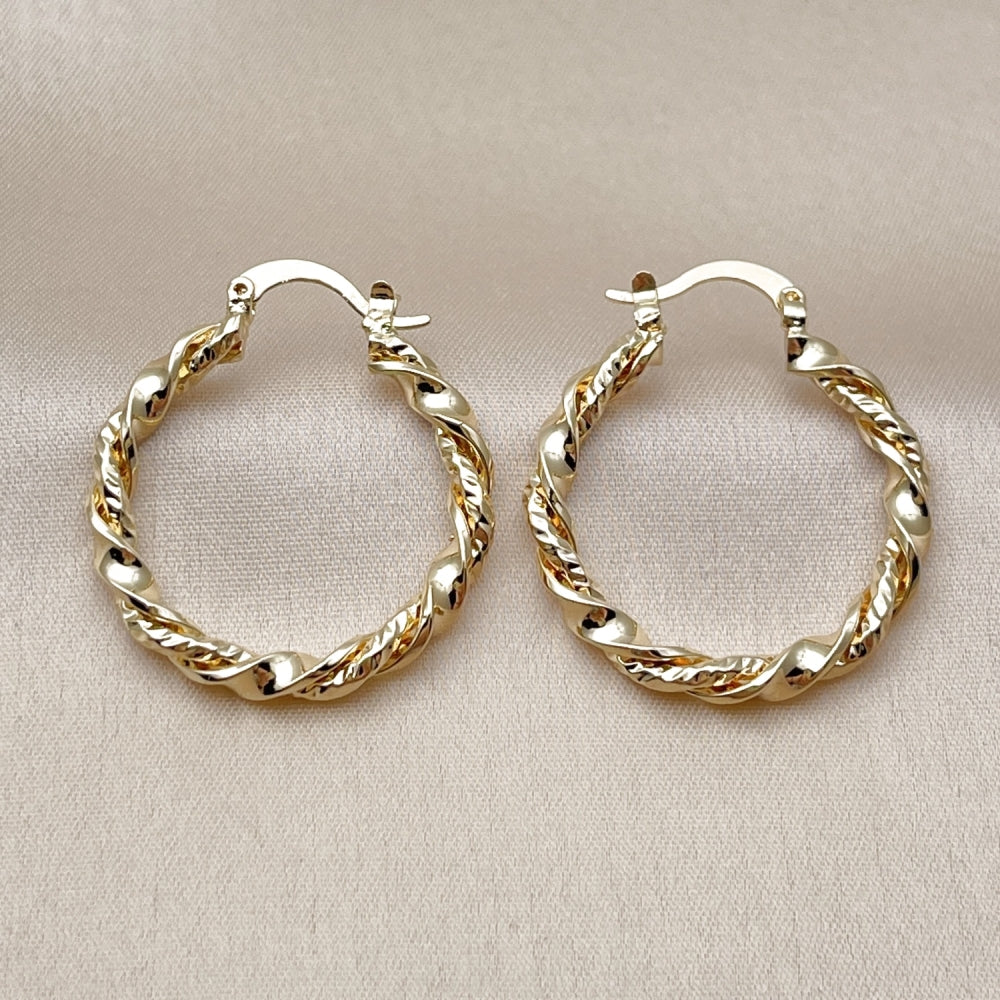 Oro Laminado Medium Hoop, Gold Filled Style Twist Design, Polished, Golden Finish
