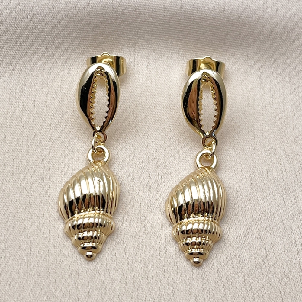 Oro Laminado Dangle Earring, Gold Filled Style Snail Design, Polished, Golden Finish