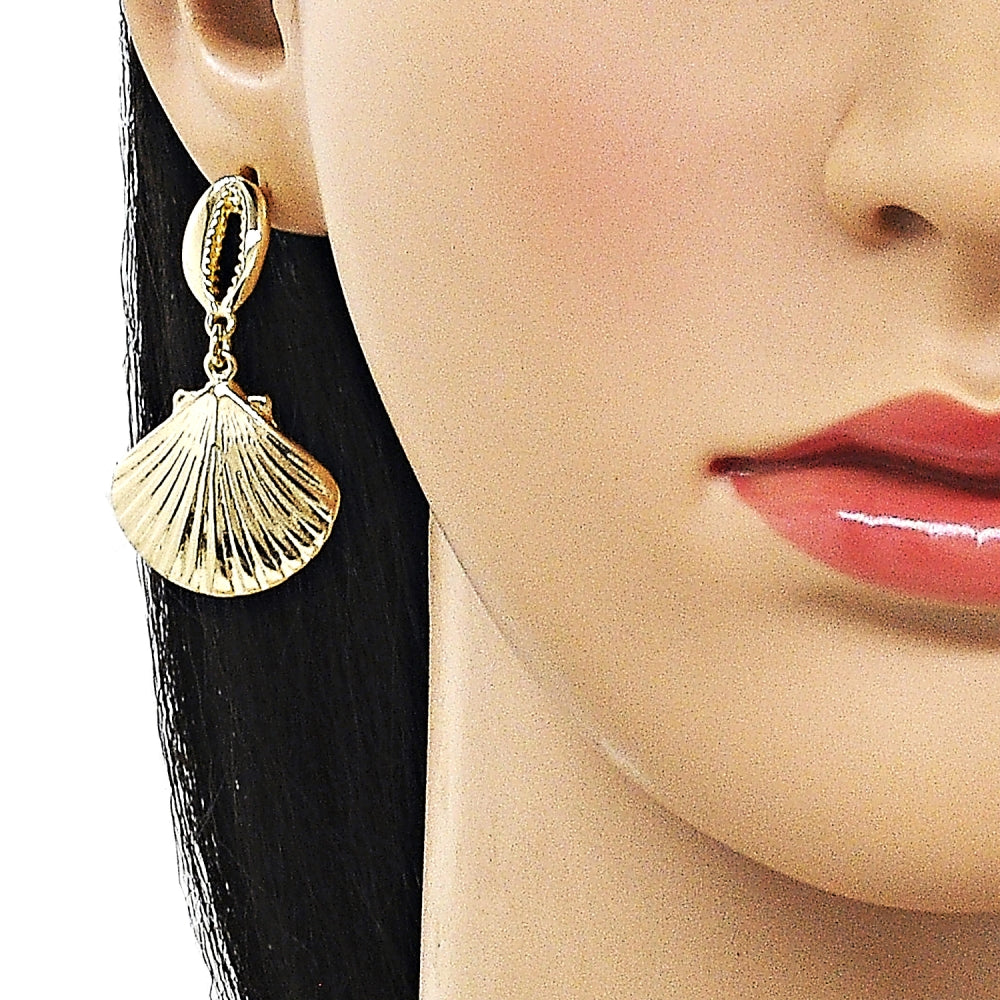 Oro Laminado Dangle Earring, Gold Filled Style Shell Design, Polished, Golden Finish