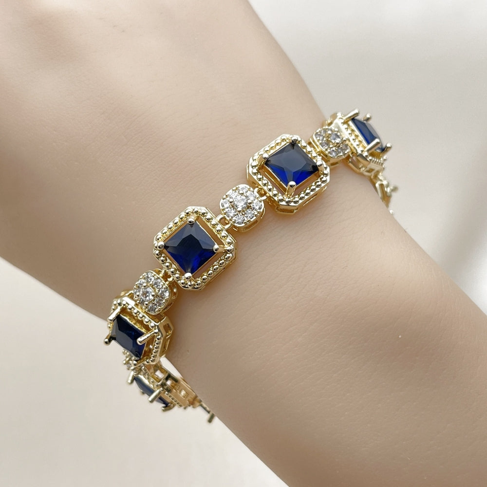 Oro Laminado Tennis Bracelet, Gold Filled Style Cluster Design, with Sapphire Blue and White Cubic Zirconia, Polished, Golden Finish