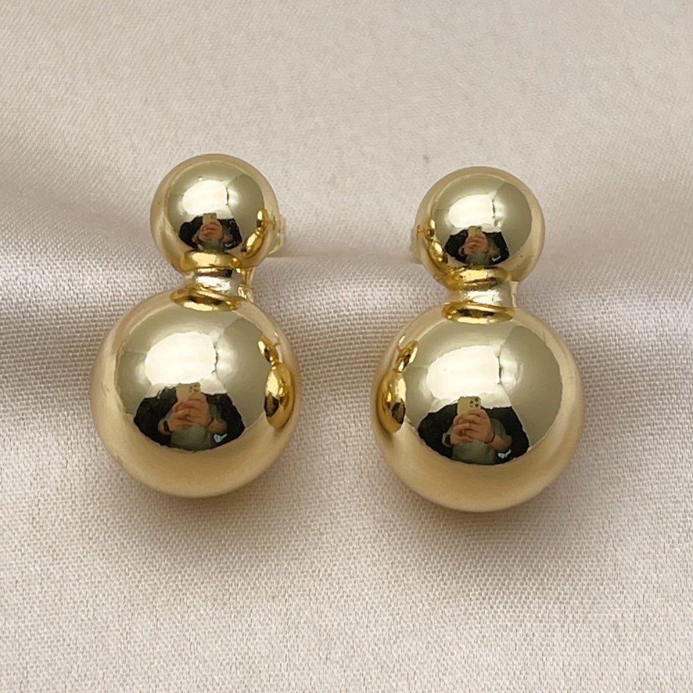 Oro Laminado Stud Earring, Gold Filled Style Ball Design, Polished, Golden Finish