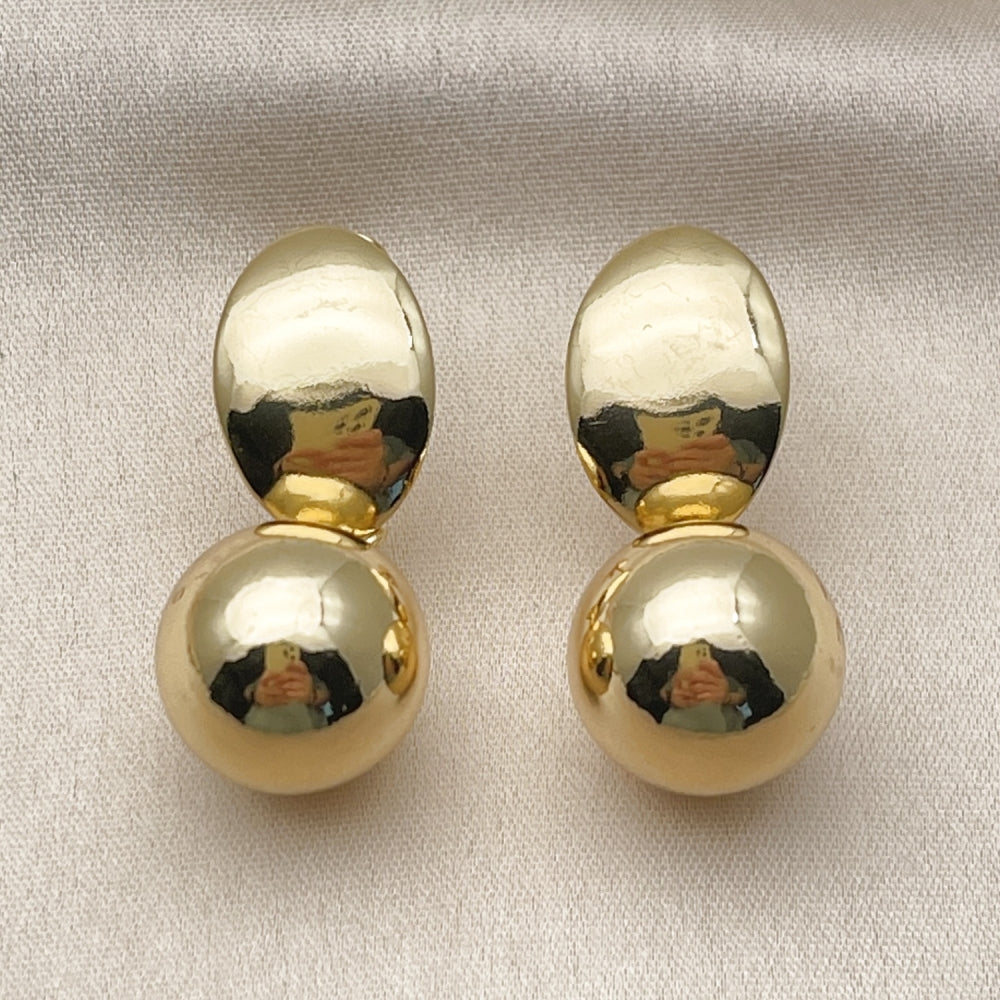 Oro Laminado Dangle Earring, Gold Filled Style Ball Design, Polished, Golden Finish
