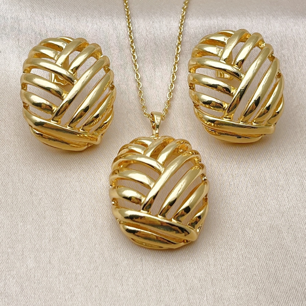 Oro Laminado Earring and Pendant Adult Set, Gold Filled Style Polished, Golden Finish