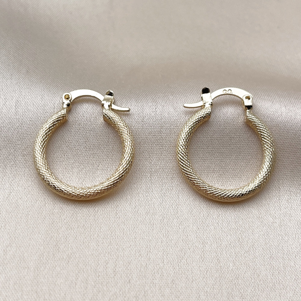Oro Laminado Small Hoop, Gold Filled Style Matte Finish, Golden Finish