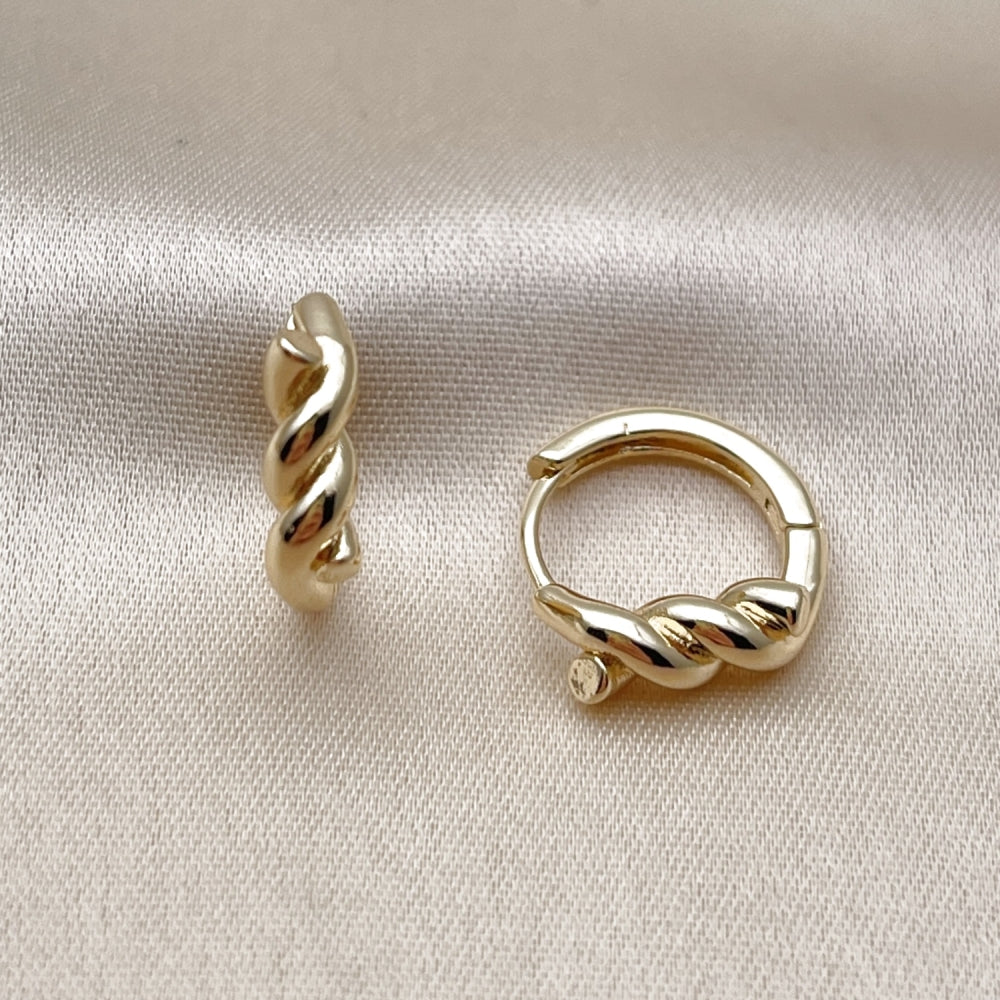 Oro Laminado Huggie Hoop, Gold Filled Style Twist Design, Polished, Golden Finish