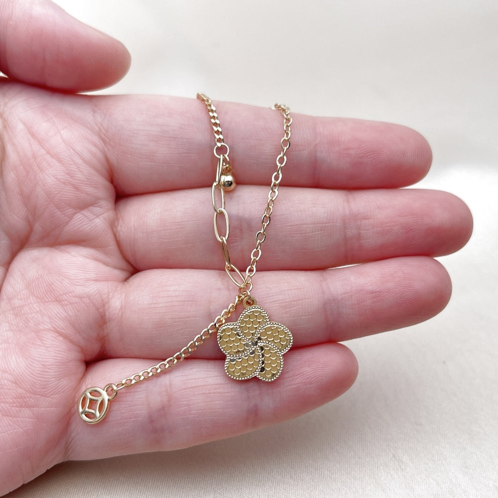 Oro Laminado Fancy Necklace, Gold Filled Style Flower and Ball Design, Diamond Cutting Finish, Golden Finish