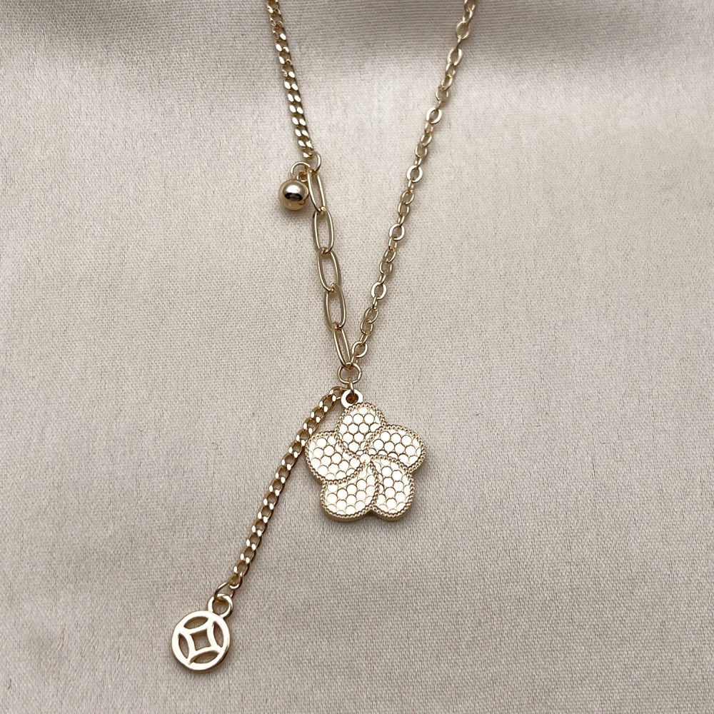 Oro Laminado Fancy Necklace, Gold Filled Style Flower and Ball Design, Diamond Cutting Finish, Golden Finish