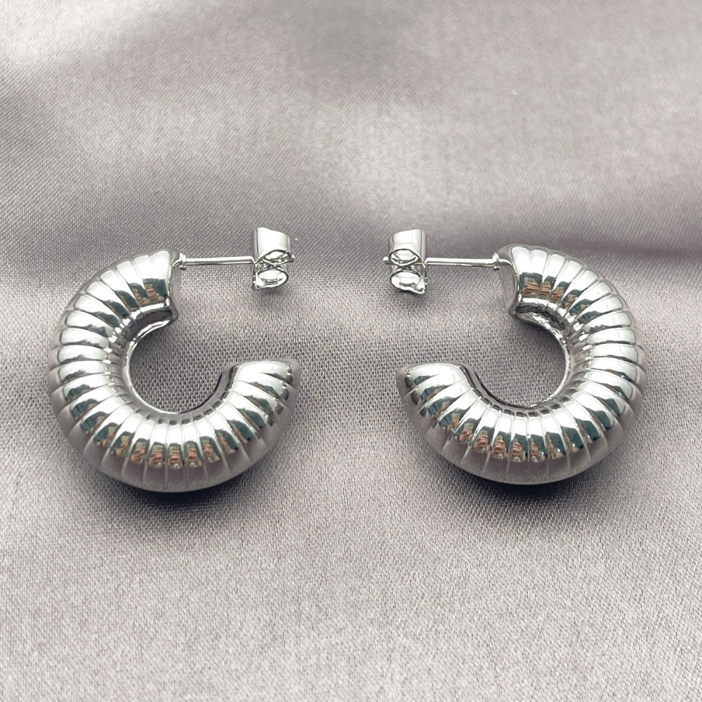 Rhodium Gold Filled Stud Earring, Hollow Design, Diamond Cutting Finish, Rhodium Finish