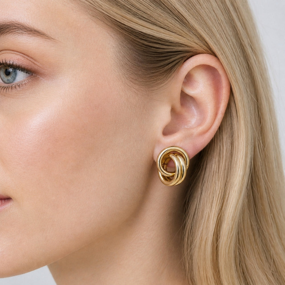 Oro Laminado Stud Earring, Gold Filled Style Hollow Design, Polished, Golden Finish